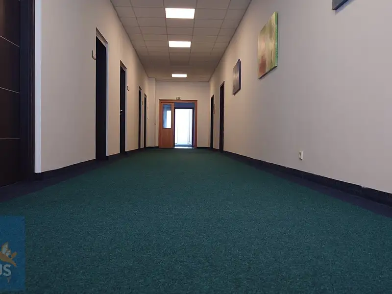 Pronájem kanceláře 27 m², Praha – náhled fotky 2