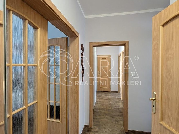 Квартира 4+1 на продаж, 92 м² (25 з 35)