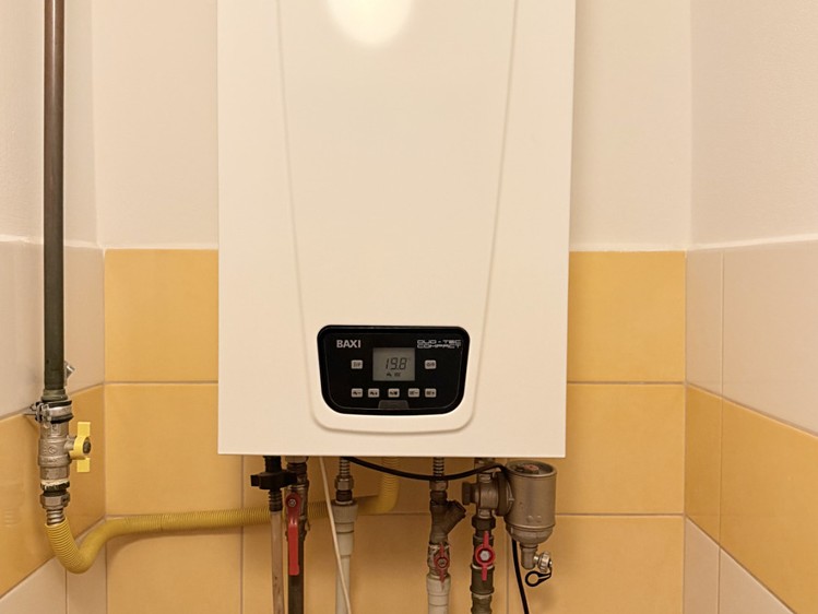 Pronájem bytu 2+kk, 59 m² (12 z 13)