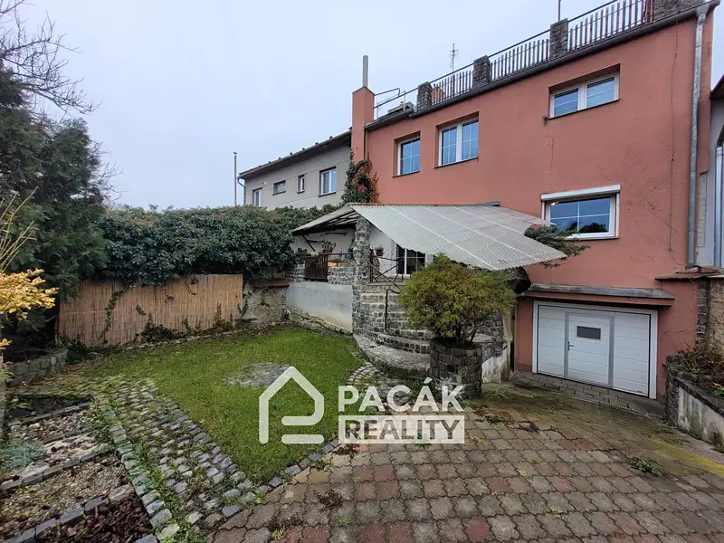 Prodej rodinného domu 250 m², pozemek 424 m², Olomouc – náhled fotky 2