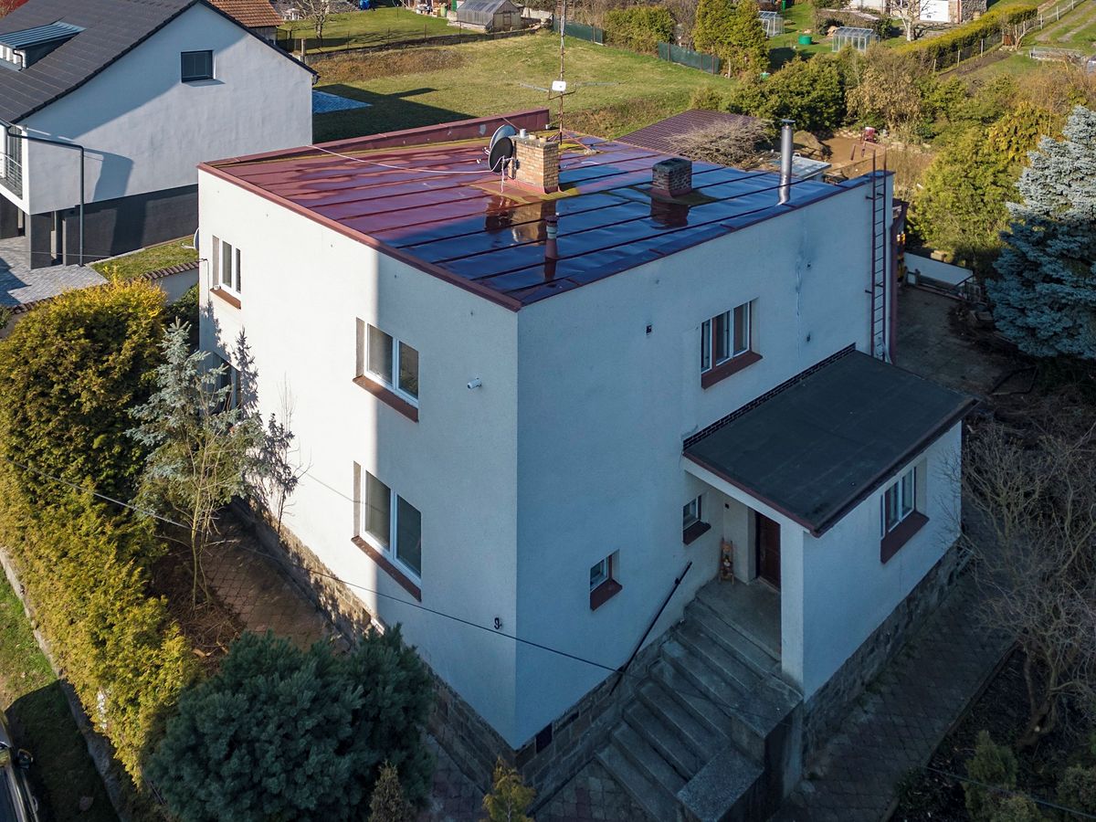 Prodej rodinného domu 305 m², pozemek 1002 m², Jihlava – fotka 1 z 3