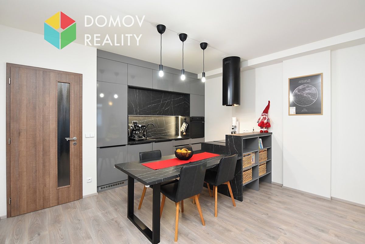 Pronájem bytu 3+kk 100 m², Beroun – fotka 1 z 3