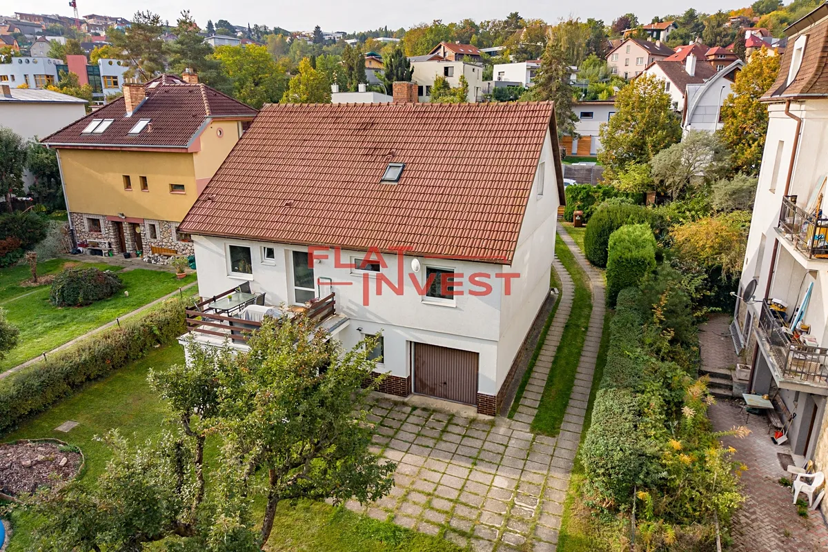 Prodej rodinného domu 232 m², pozemek 603 m²
