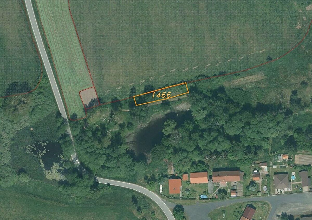 Prodej pozemku 2230 m² – fotografie 5