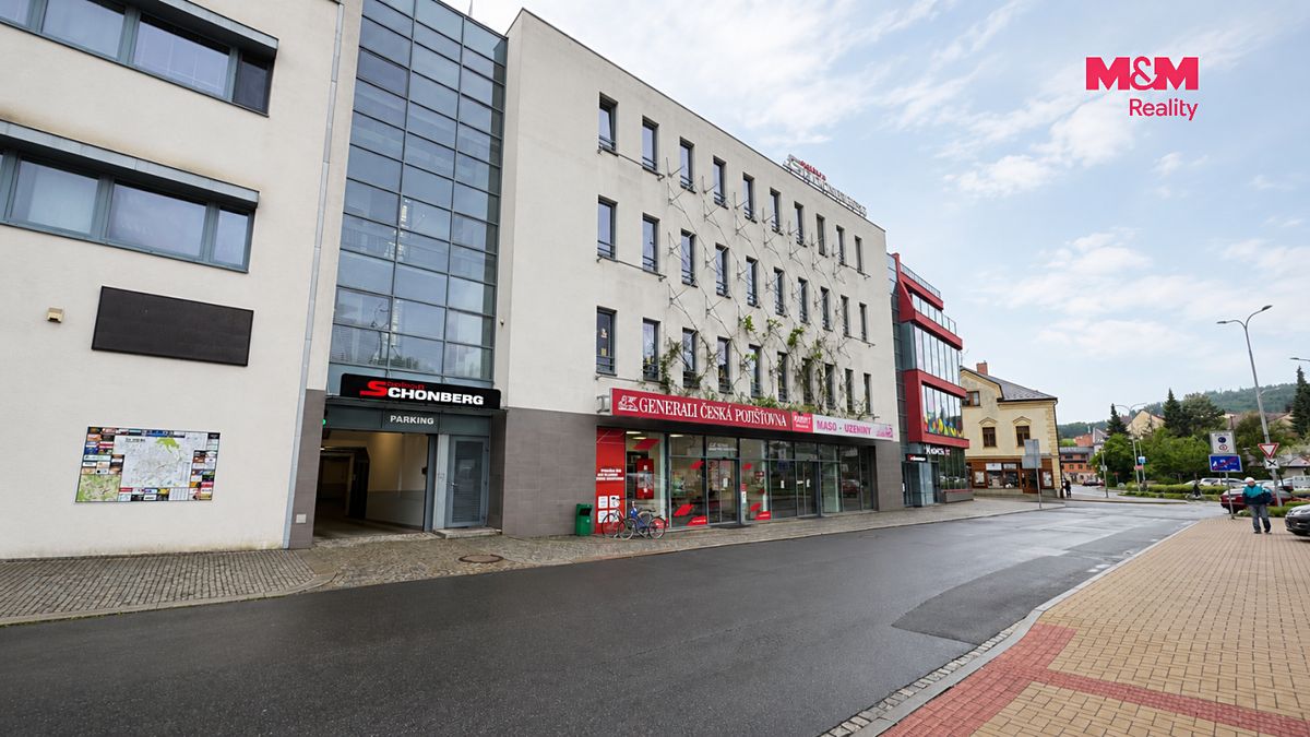 Pronájem garážového stání 13 m² – fotografie 3