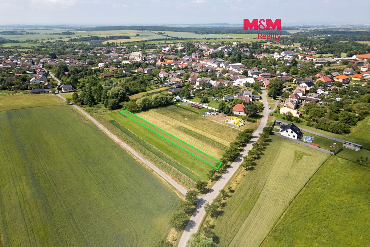 Prodej pole 872 m²