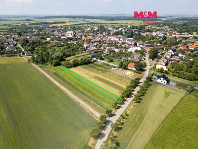 Prodej pole 872 m²
