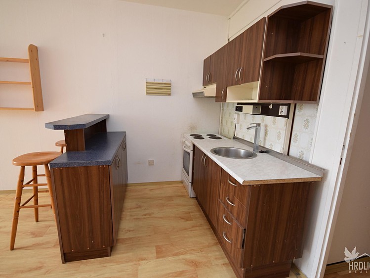 Wohnung 1+kk zum Kauf, 31 m² (8 von 13)