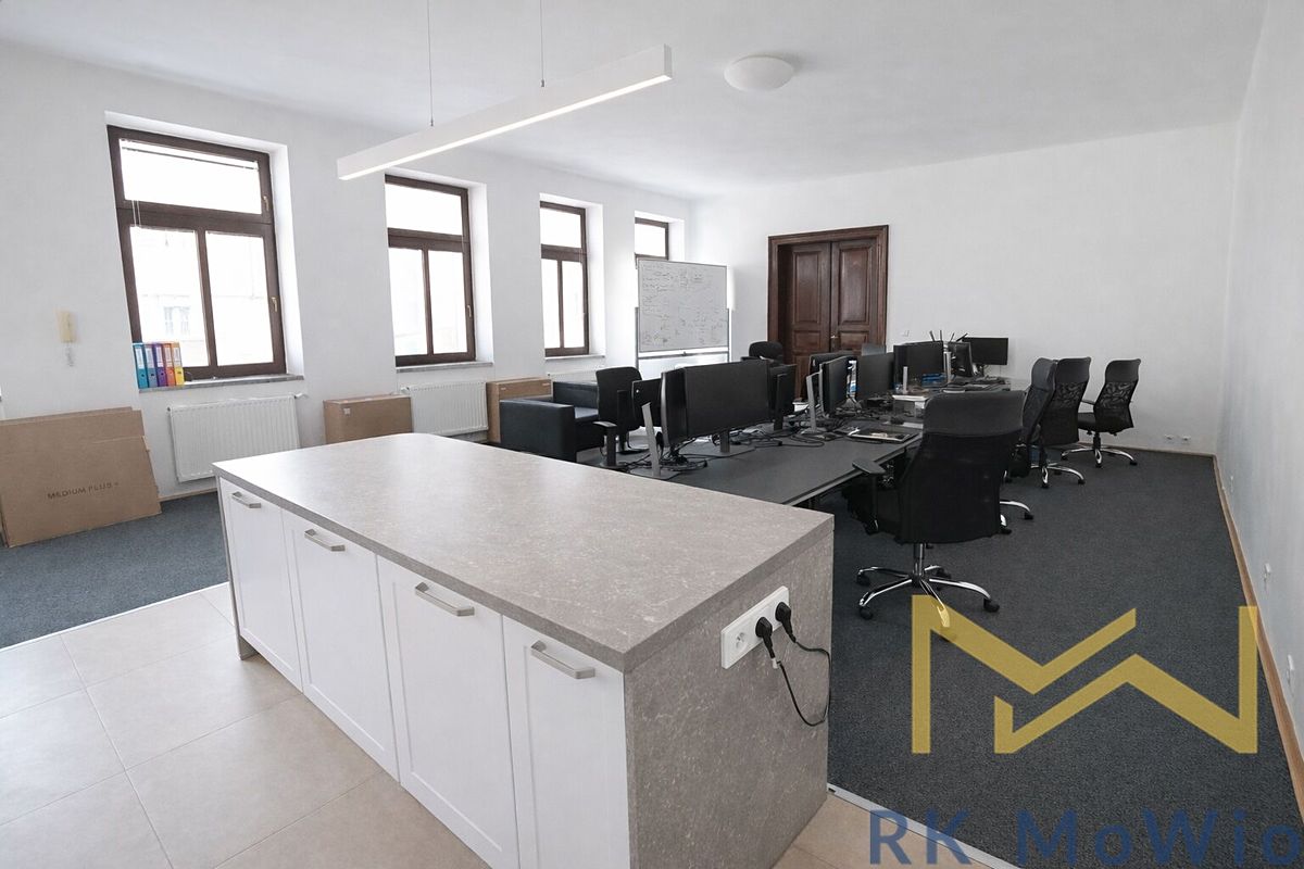 Pronájem kanceláře 65 m² – fotografie 4