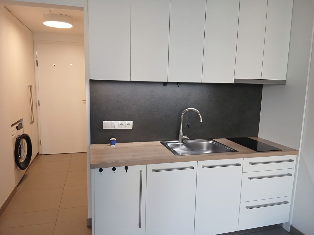 Pronájem bytu 1+kk 25 m² – fotografie 4