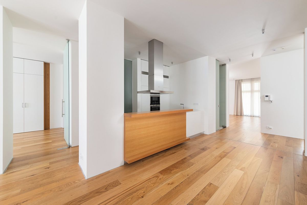 Pronájem bytu 5+kk 184 m²