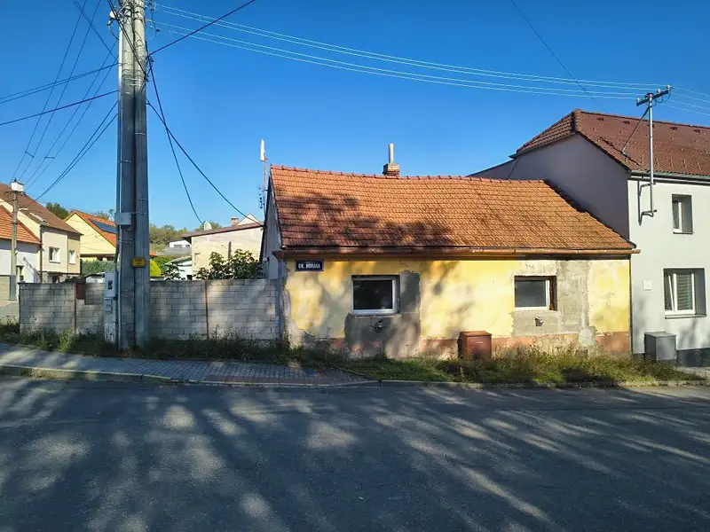 Prodej rodinného domu 60 m², pozemek 128 m², Uherský Brod – náhled fotky 1