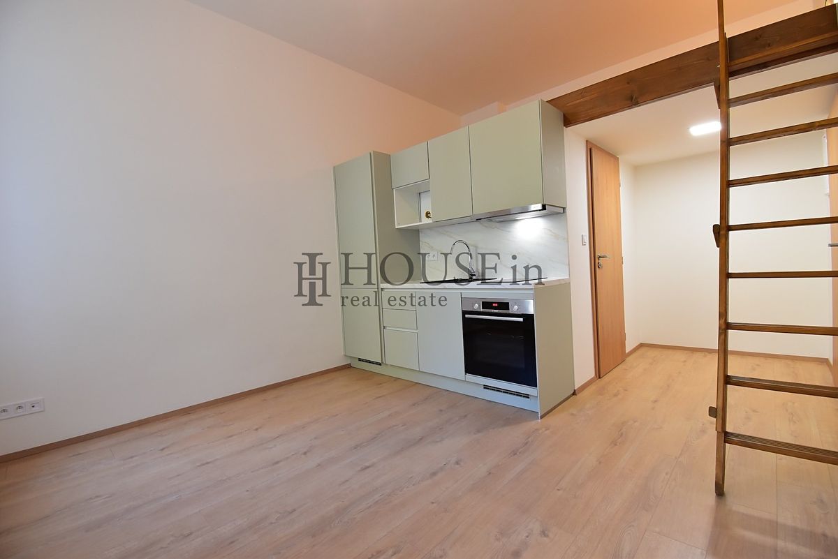 Pronájem bytu 1+kk 23 m² – fotografie 4