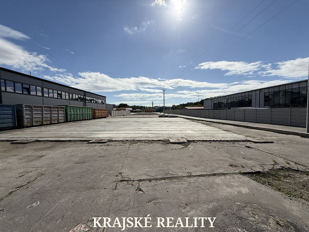 Pronájem komerčního pozemku 6987 m² – fotografie 3