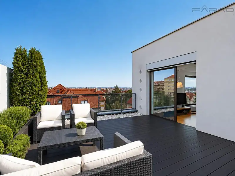 Pronájem bytu 3+kk 146 m², Praha – náhled fotky 1