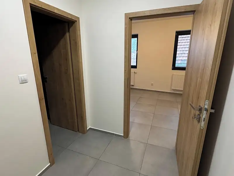 Pronájem bytu 1+kk 39 m², Ivančice – náhled fotky 3