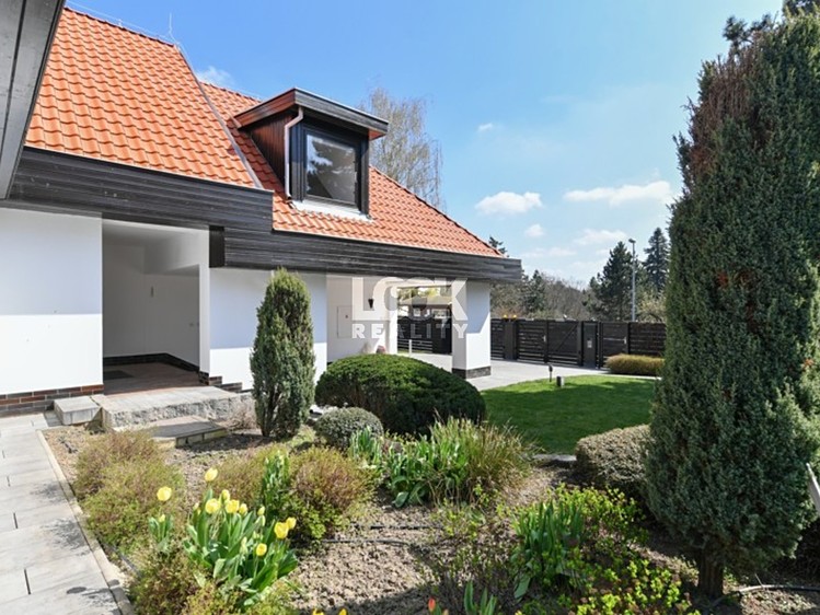 Gewerbefläche zur Miete, 417 m² (1 von 41)