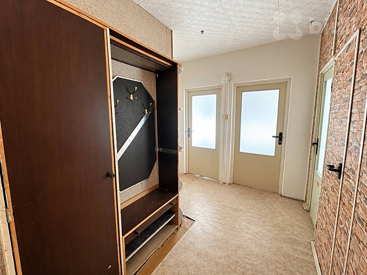 Pronájem bytu 3+1, 78 m² (6 z 9)