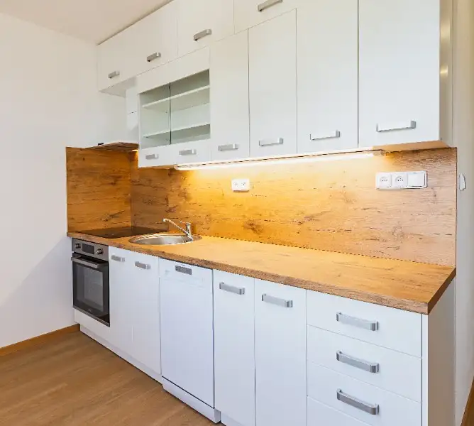 Pronájem bytu 2+1 40 m², Jindřichův Hradec – náhled fotky 2