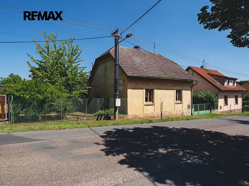 Prodej rodinného domu 104 m², pozemek 1350 m², Starý Plzenec – náhled fotky 1