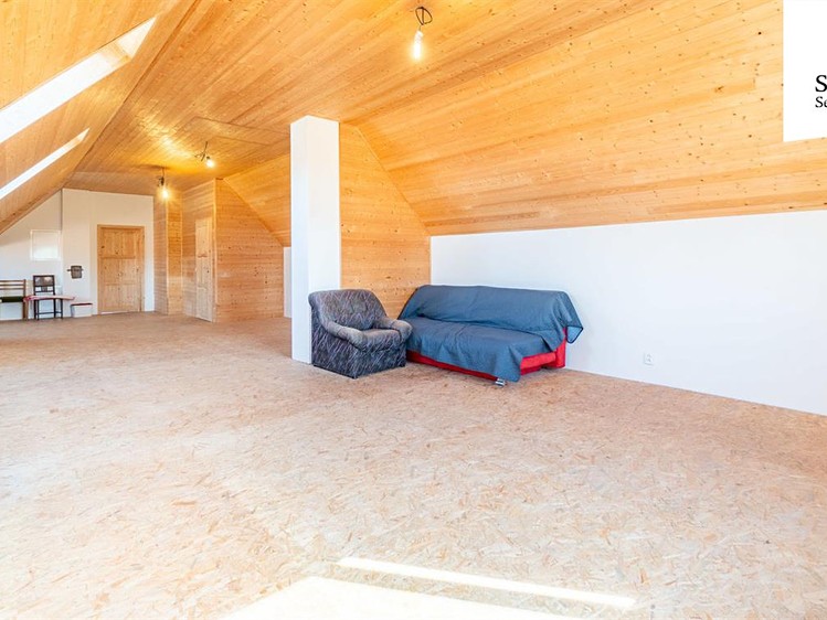 Будинок на продаж, 240 м² (4 з 29)