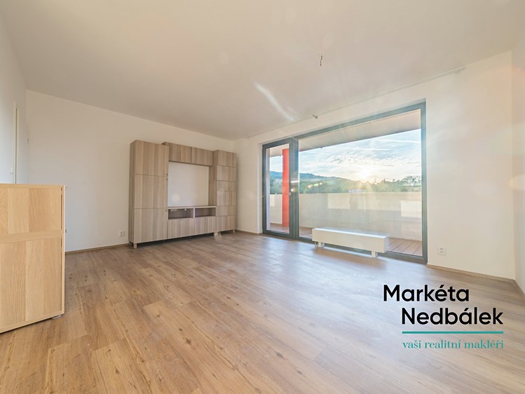 Pronájem bytu 2+kk, 56 m² (7 z 11)