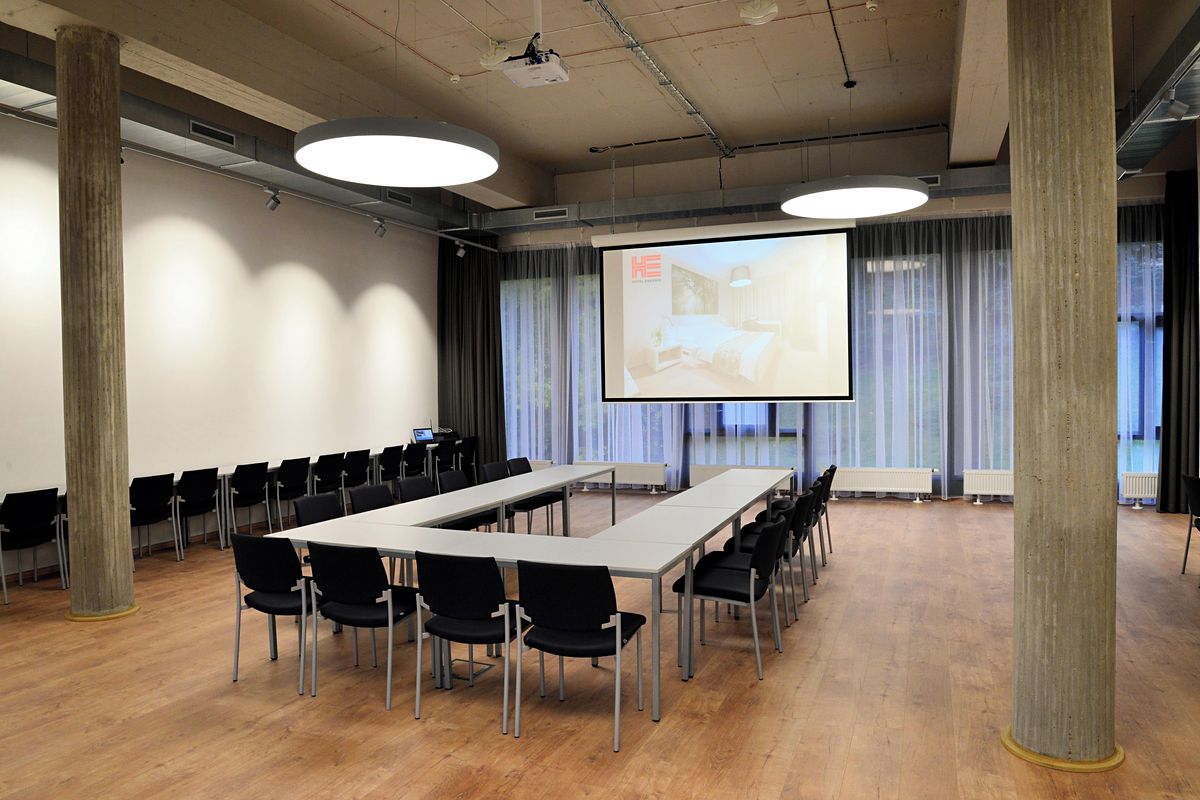 Pronájem obchodního prostoru 165 m² – fotografie 5