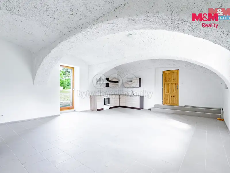 Prodej rodinného domu 130 m², pozemek 1000 m², Zahrádka – náhled fotky 2