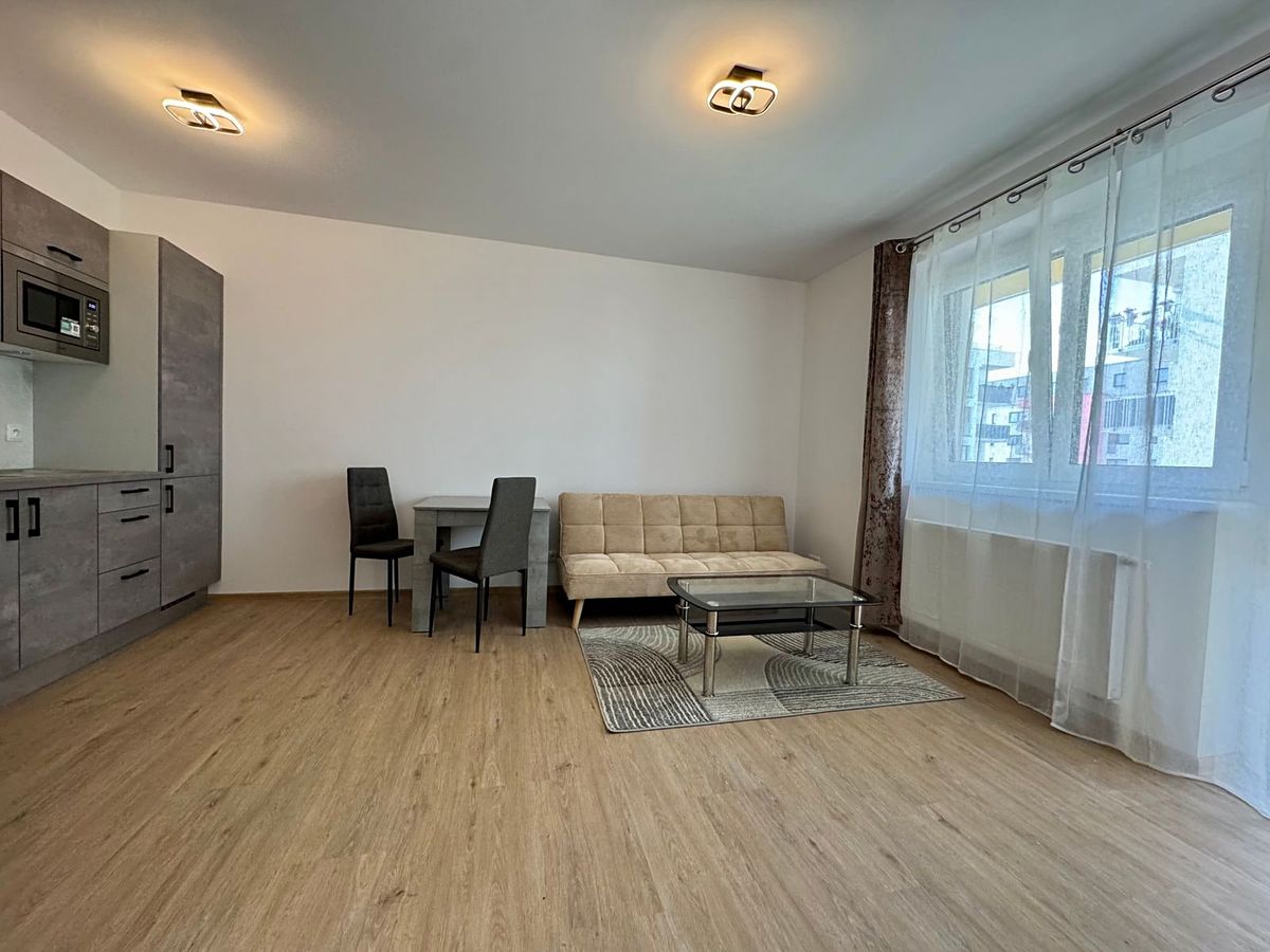 Pronájem bytu 2+kk 54 m², Dašice – fotka 1 z 3