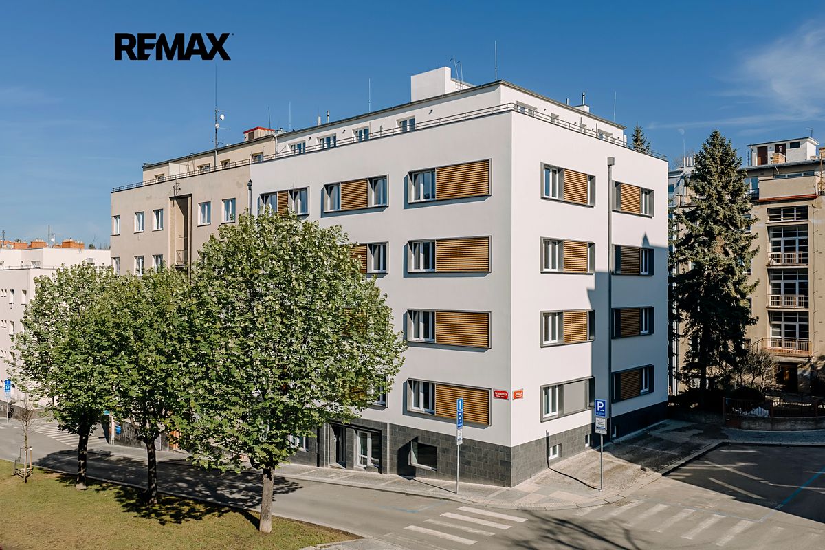 Prodej obchodního prostoru 73 m²