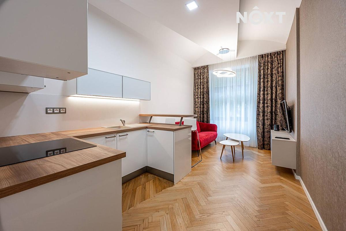 Pronájem bytu 2+kk 40 m², Praha – fotka 1 z 3