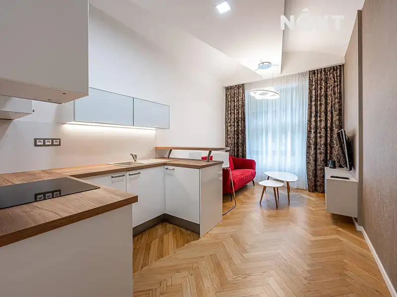 Pronájem bytu 2+kk 40 m², Praha – náhled fotky 1