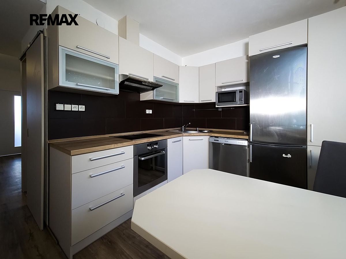 Pronájem bytu 2+1 52 m²