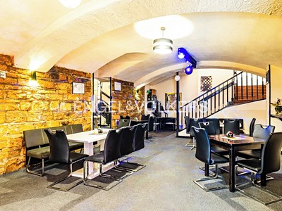 Комерційне приміщення в оренду, 200 м² (2 з 18)