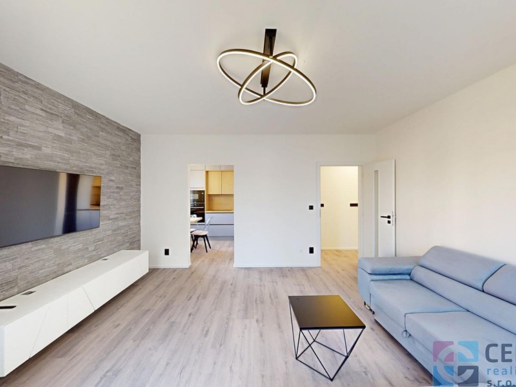 Wohnung 2+1 zur Miete, 62 m² (1 von 15)