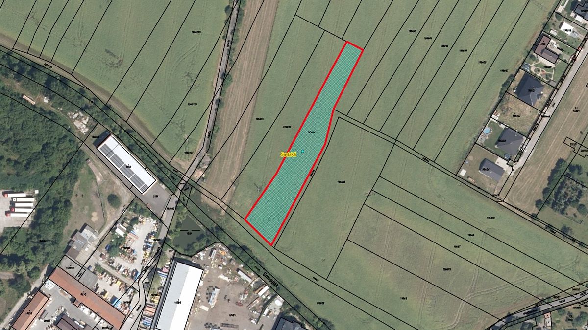 Prodej komerčního pozemku 3311 m², Sadská – fotka 1 z 3