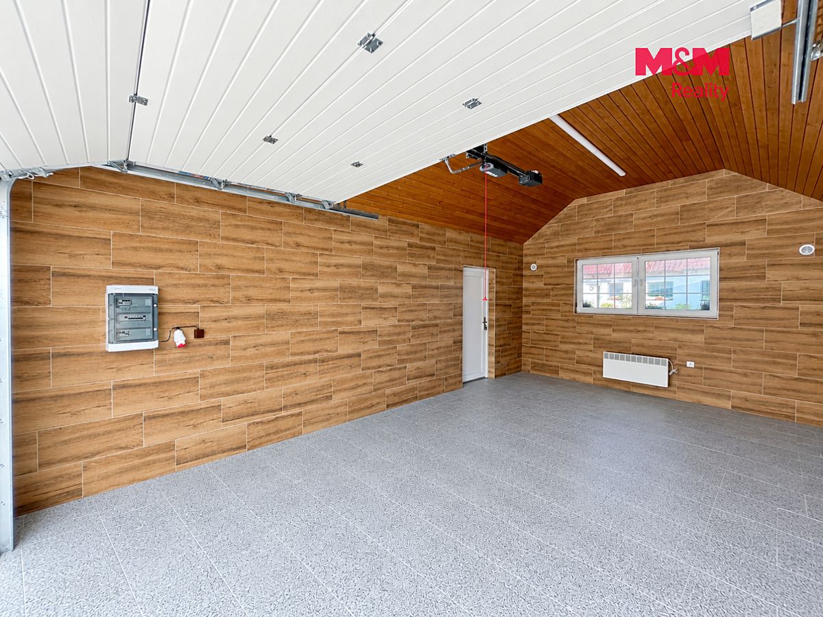 Pronájem garáže 28 m² – fotografie 2
