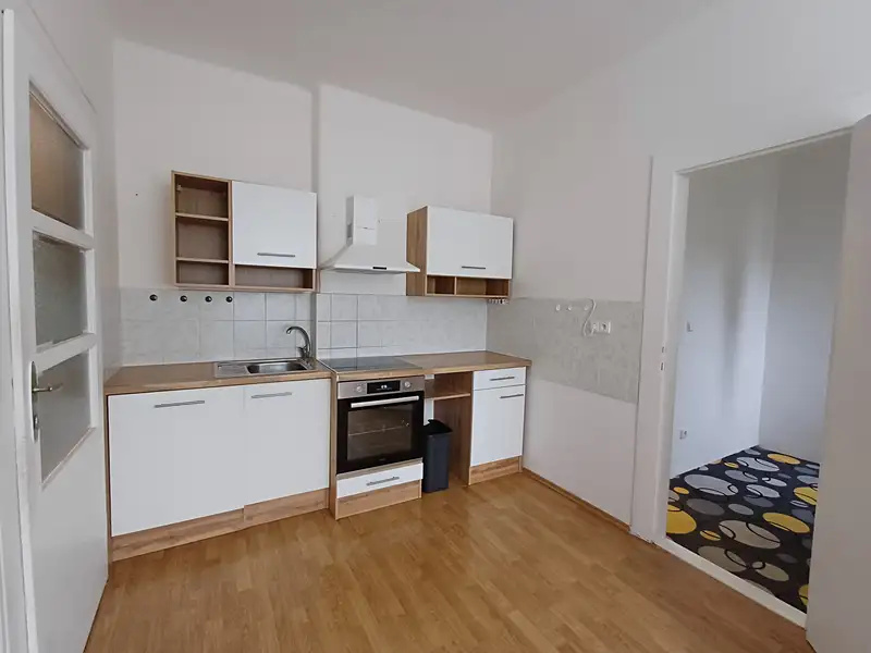 Prodej bytu 3+1 77 m², Plzeň – náhled fotky 1