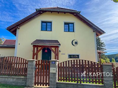 Prodej rodinného domu 206 m², pozemek 815 m²