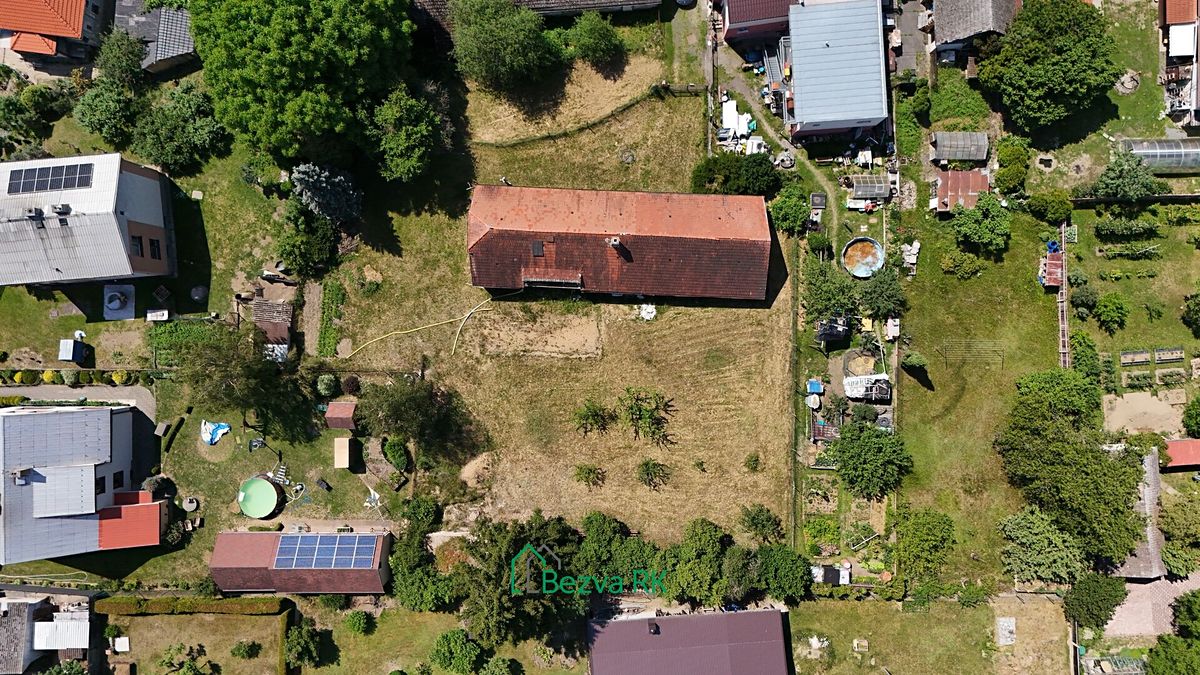 Prodej stavebního pozemku 1812 m² – fotografie 3