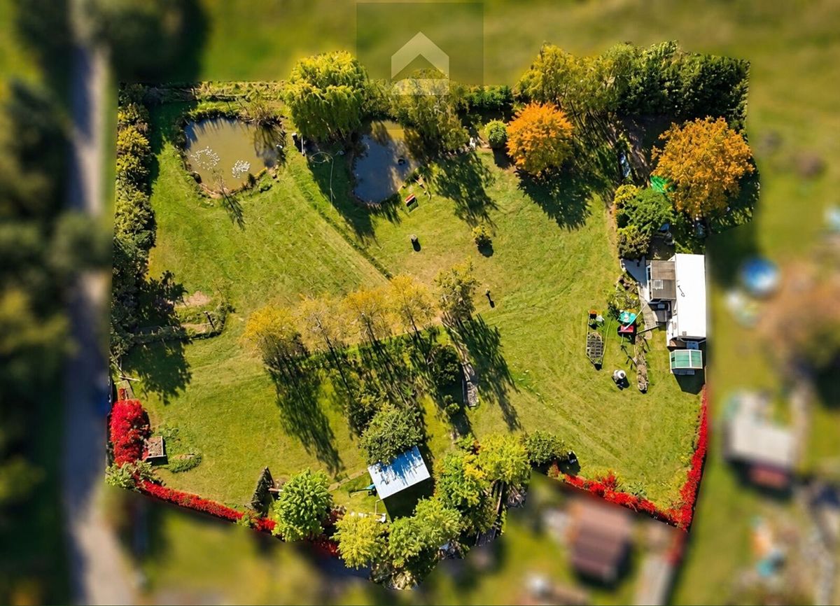 Prodej stavebního pozemku 2726 m² – fotografie 3