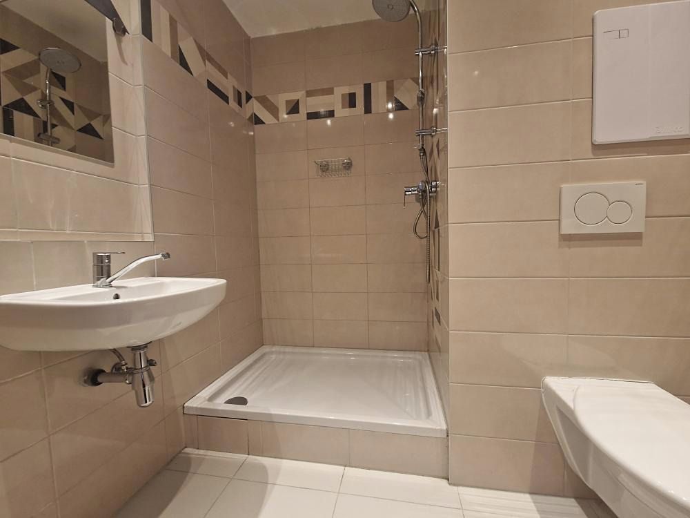 Pronájem bytu 1+kk 25 m² – fotografie 4