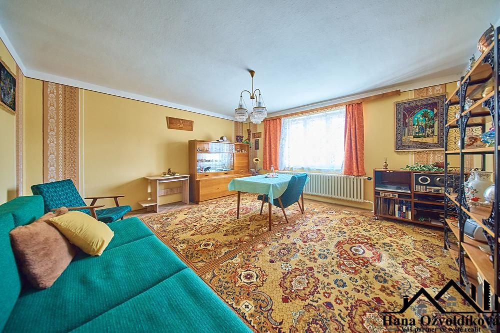 Prodej rodinného domu 164 m², pozemek 354 m² – fotografie 2