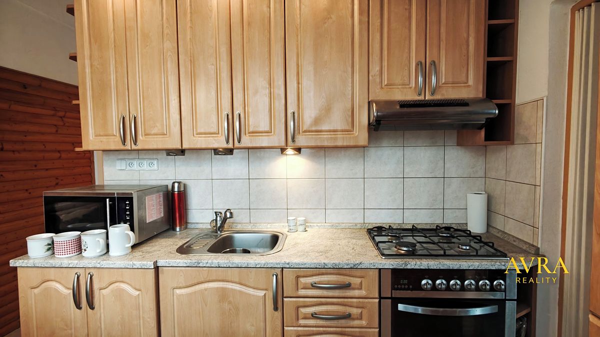 Pronájem bytu 3+1 65 m² – fotografie 2