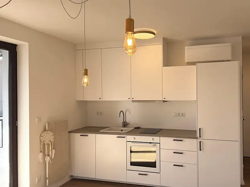 Prodej bytu 1+kk 30 m², Praha – náhled fotky 3