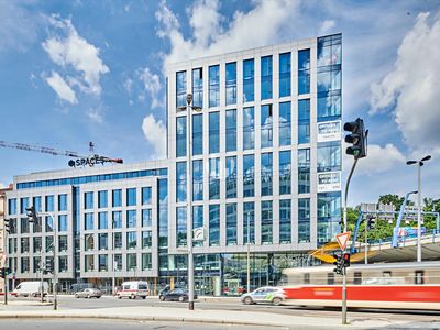 Pronájem kanceláře 1316 m²