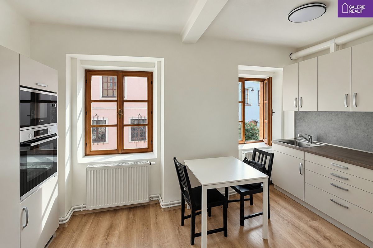 Pronájem bytu 2+1 55 m²