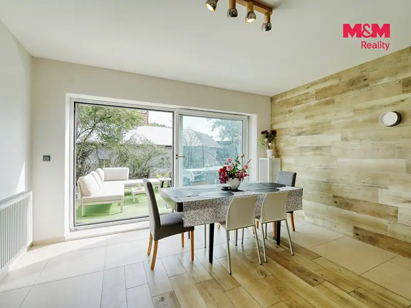 Prodej rodinného domu 280 m², pozemek 1025 m², Zbiroh – náhled fotky 2