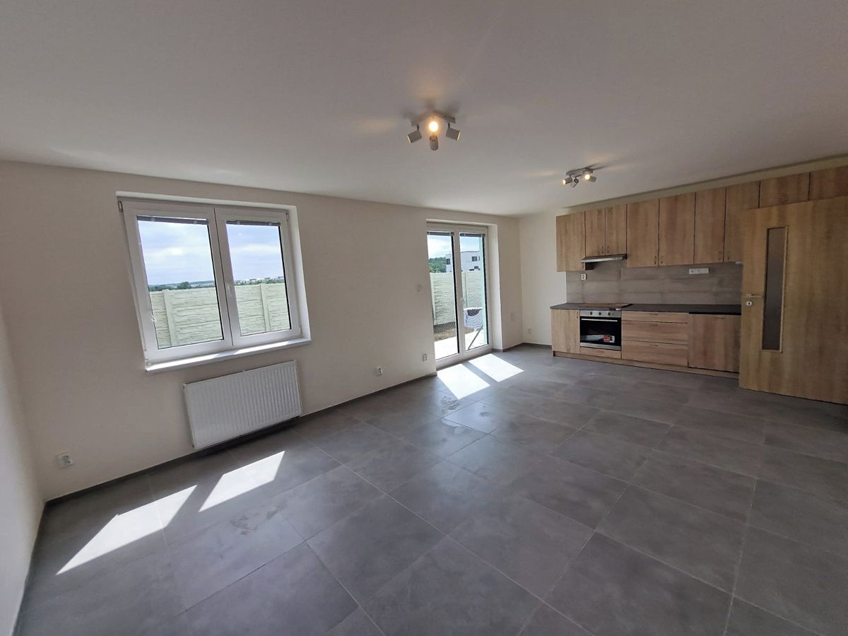 Pronájem bytu 4+kk 87 m²