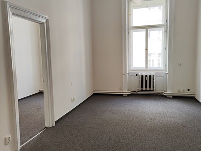 Комерційне приміщення в оренду, 30 м² (2 з 10)